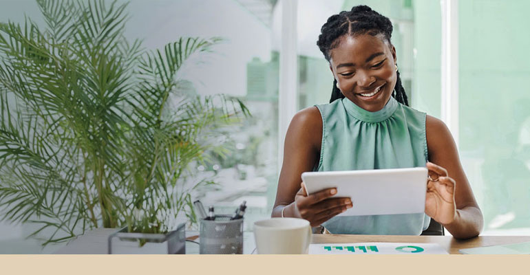 How investment risk shapes the future value of R100